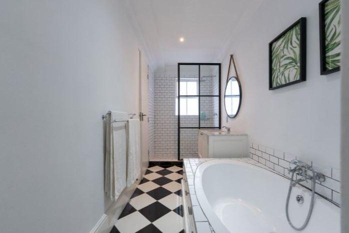 4 Bedroom Property for Sale in Camps Bay Western Cape